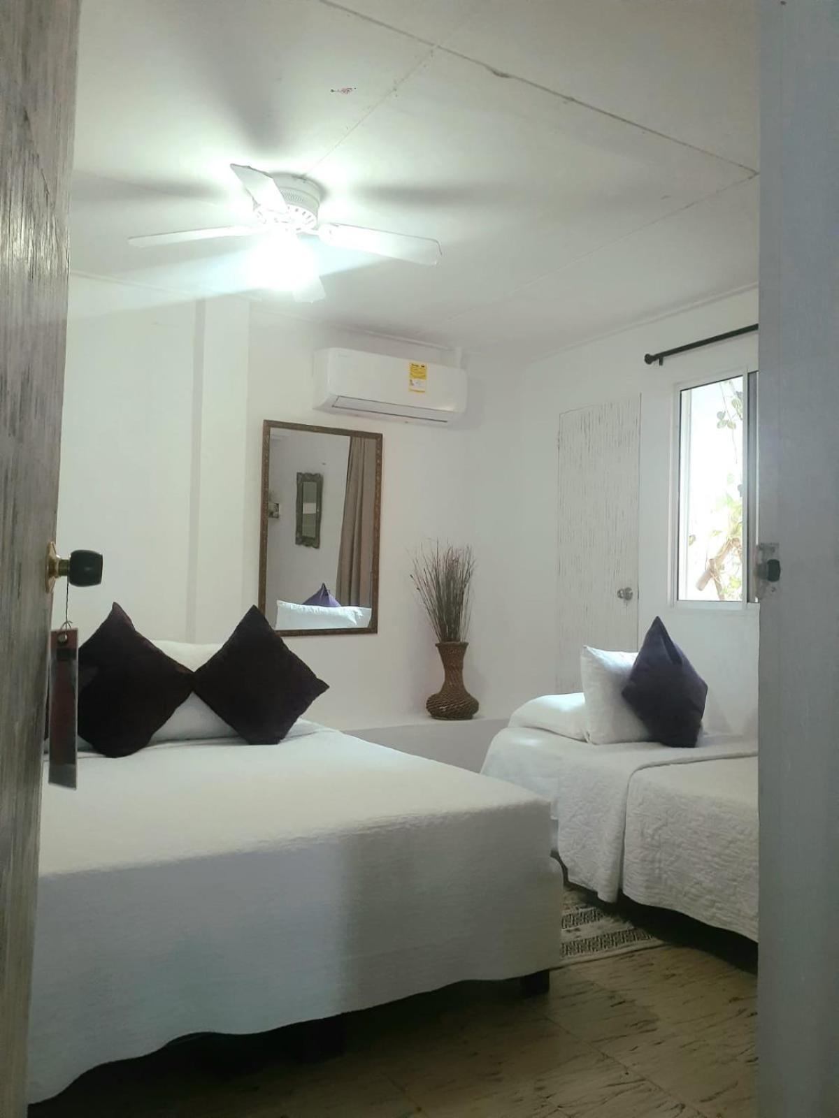Balcones De Venecia Apartment Cartagena Bagian luar foto